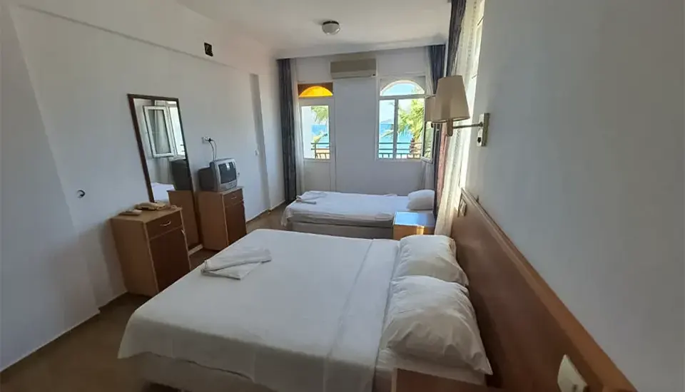 هتل سرین مارماریس